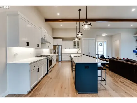 1910 John Day Drive Eugene OR 97408