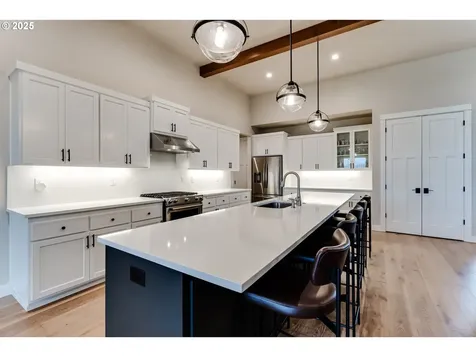 1910 John Day Drive Eugene OR 97408