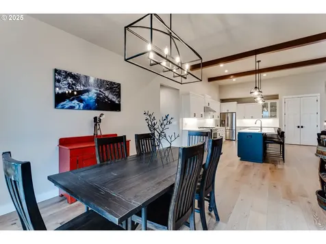 1910 John Day Drive Eugene OR 97408