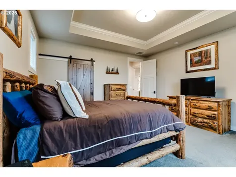 1910 John Day Drive Eugene OR 97408