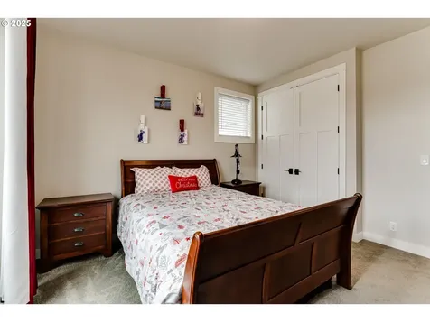 1910 John Day Drive Eugene OR 97408