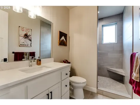 1910 John Day Drive Eugene OR 97408