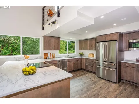 33500 E Bell Road Corbett OR 97019