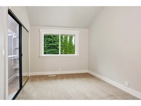 33500 E Bell Road Corbett OR 97019