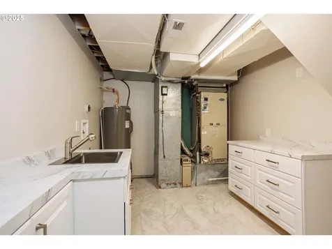 33500 E Bell Road Corbett OR 97019