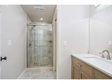 33500 E Bell Road Corbett OR 97019