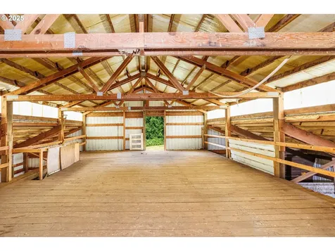 33500 E Bell Road Corbett OR 97019