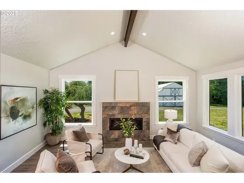33500 E Bell Road Corbett OR 97019