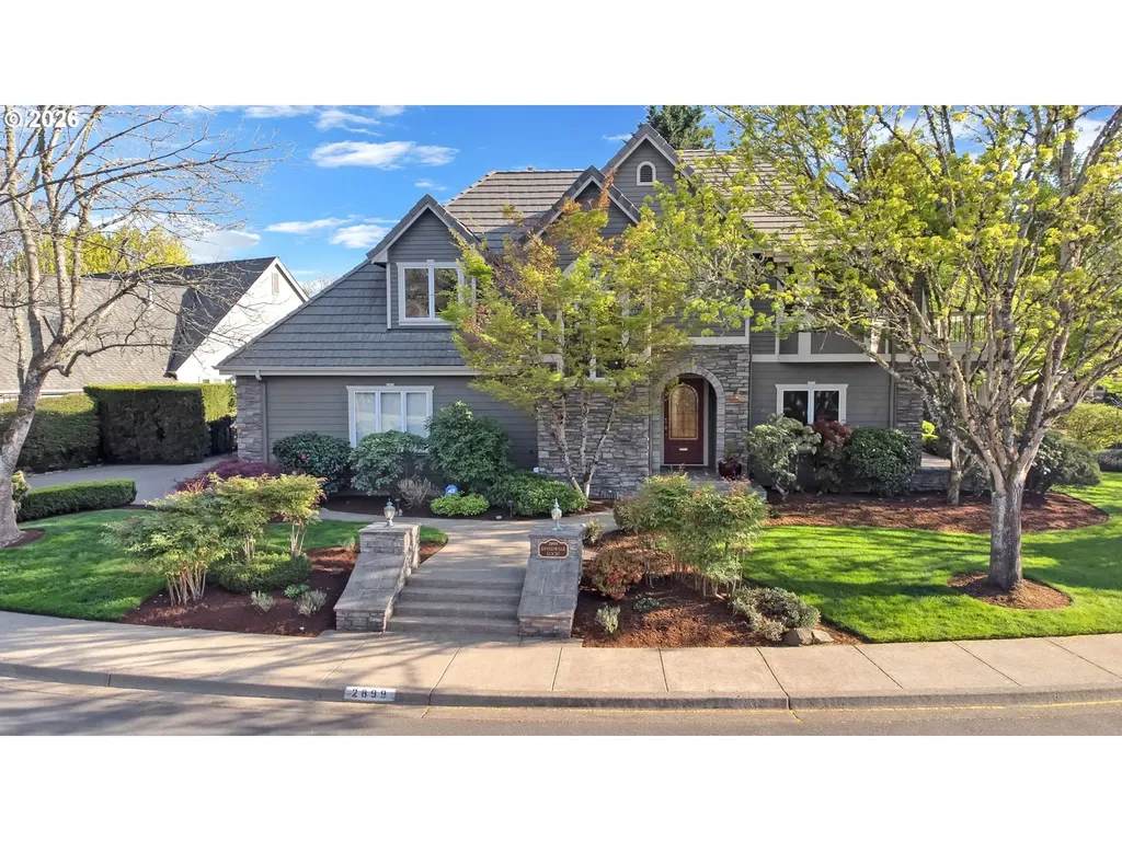 2899 Riverwalk Loop Eugene OR 97401