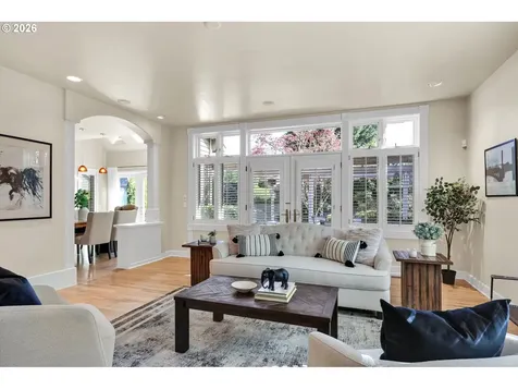 2899 Riverwalk Loop Eugene OR 97401