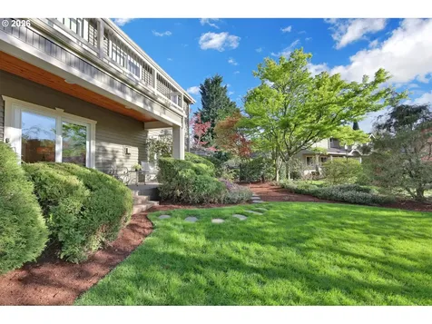 2899 Riverwalk Loop Eugene OR 97401