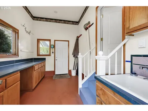 2899 Riverwalk Loop Eugene OR 97401