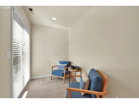 2899 Riverwalk Loop Eugene OR 97401