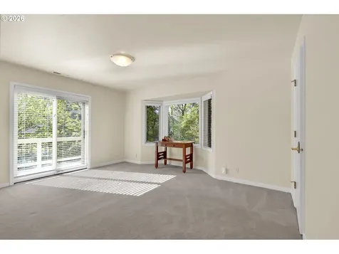 2899 Riverwalk Loop Eugene OR 97401
