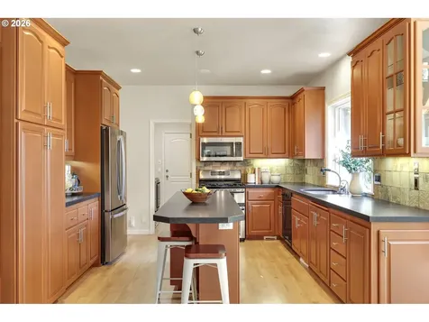 2899 Riverwalk Loop Eugene OR 97401