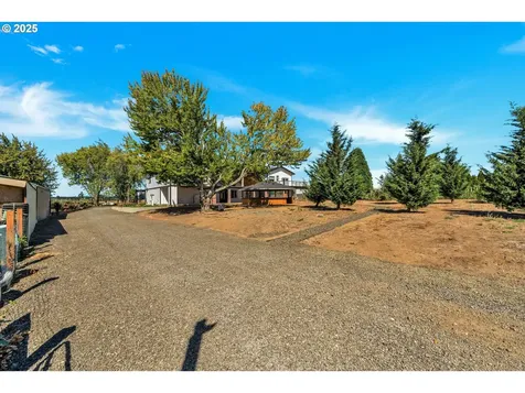 6560 SW Rood Bridge Road Hillsboro OR 97123