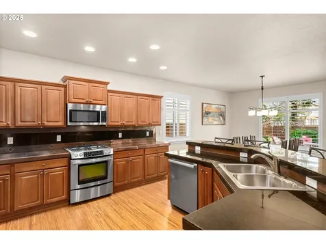 3786 NW 2nd Avenue Hillsboro OR 97124