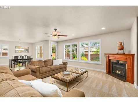 3786 NW 2nd Avenue Hillsboro OR 97124