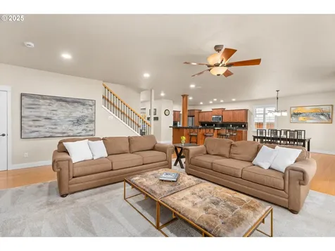 3786 NW 2nd Avenue Hillsboro OR 97124