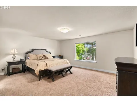 3786 NW 2nd Avenue Hillsboro OR 97124