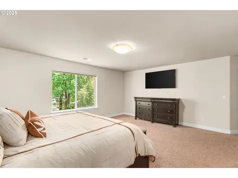 3786 NW 2nd Avenue Hillsboro OR 97124