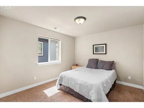 3786 NW 2nd Avenue Hillsboro OR 97124