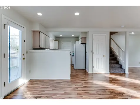 951 W 27th Avenue Eugene OR 97405