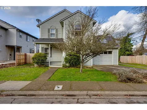 951 W 27th Avenue Eugene OR 97405