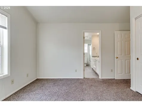 951 W 27th Avenue Eugene OR 97405
