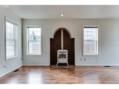 951 W 27th Avenue Eugene OR 97405