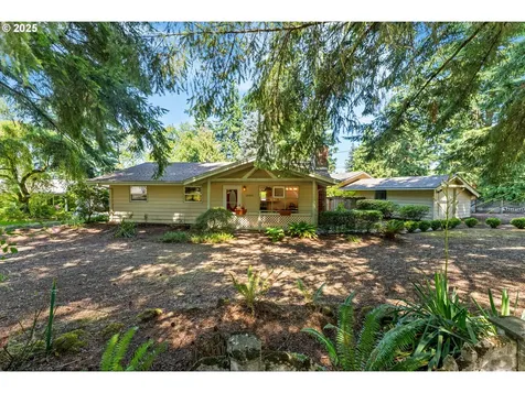 16511 NE Wasco Street Portland OR 97230