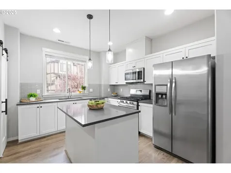 11737 SW Valencia Lane Wilsonville OR 97070