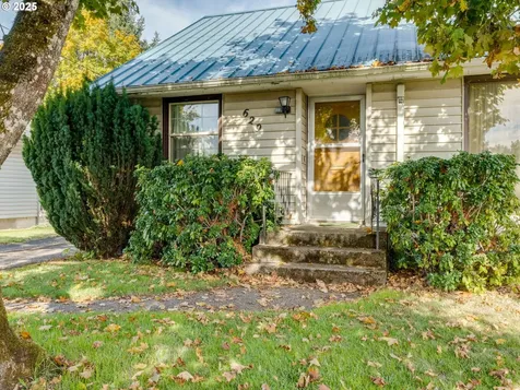 629 NE 19th Street Mcminnville OR 97128
