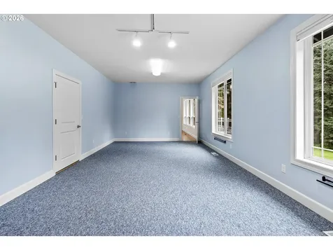 137 S Luoma Road Woodland WA 98674