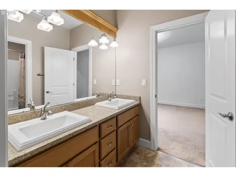 137 S Luoma Road Woodland WA 98674