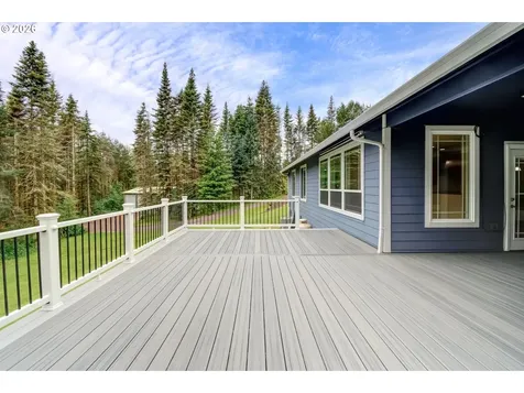 137 S Luoma Road Woodland WA 98674