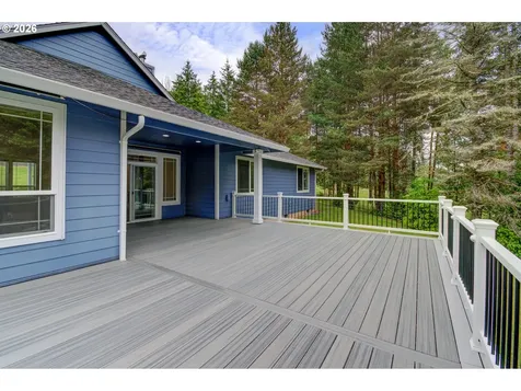 137 S Luoma Road Woodland WA 98674