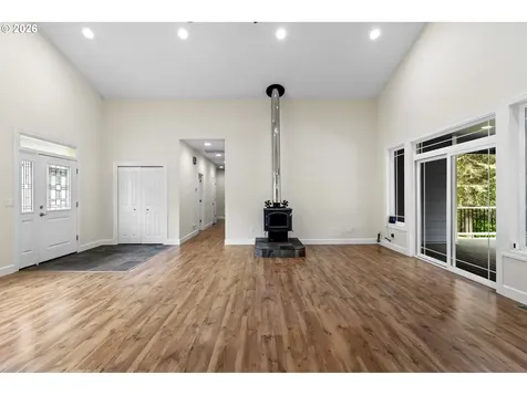 137 S Luoma Road Woodland WA 98674