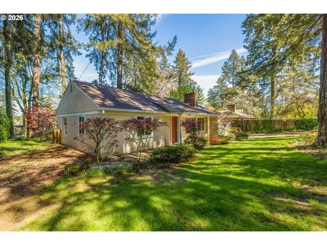 1725 Southshore Boulevard Lake Oswego OR 97034
