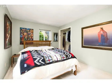 1725 Southshore Boulevard Lake Oswego OR 97034