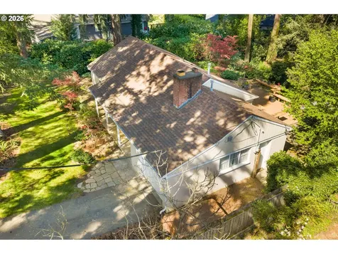1725 Southshore Boulevard Lake Oswego OR 97034