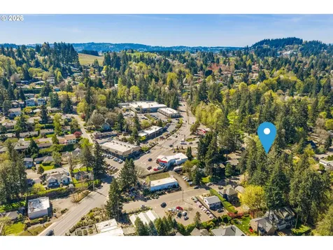 1725 Southshore Boulevard Lake Oswego OR 97034