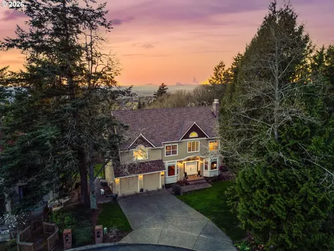8452 NW Timber Ridge Court Portland OR 97229