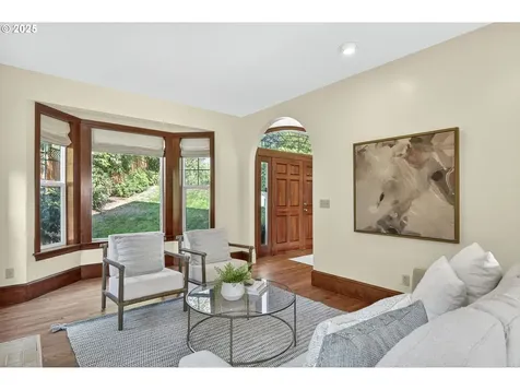 8452 NW Timber Ridge Court Portland OR 97229