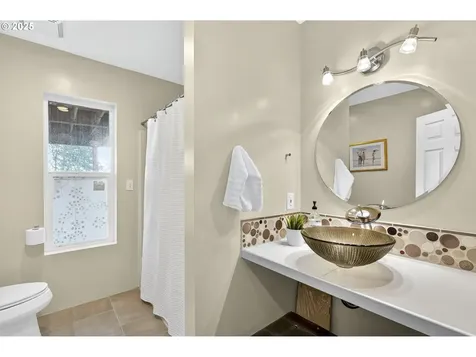8452 NW Timber Ridge Court Portland OR 97229