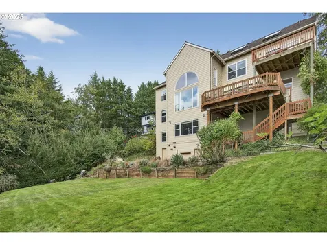 8452 NW Timber Ridge Court Portland OR 97229