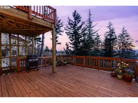 8452 NW Timber Ridge Court Portland OR 97229