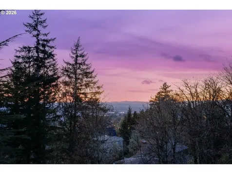 8452 NW Timber Ridge Court Portland OR 97229
