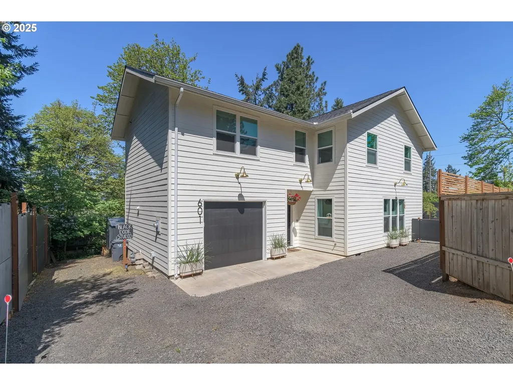 601 Lorane Highway Eugene OR 97405