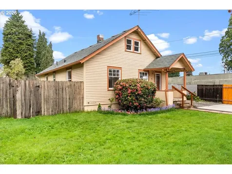 1818 Elm Street Forest Grove OR 97116